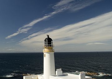 Rua Reidh Lighthouse - by Ed McElroy